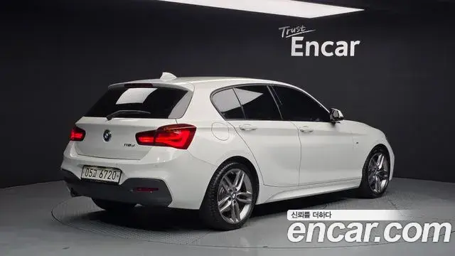 BMW 1 Series 2018 — Photo 5/31