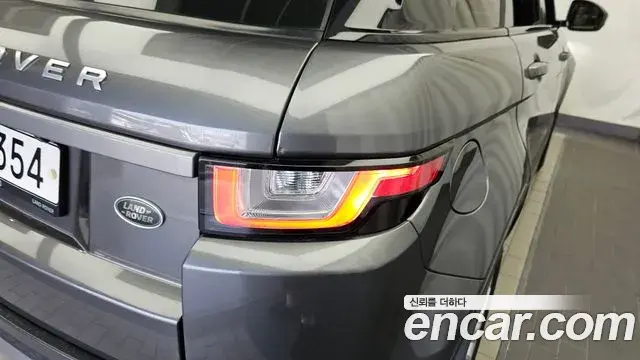 Land Rover Range Rover Evoque 2018 — ფოტო 7/34