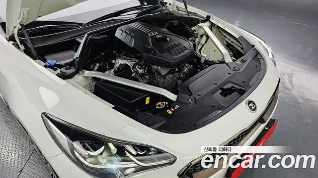 Kia Stinger 2018 — Şəkil 4/30