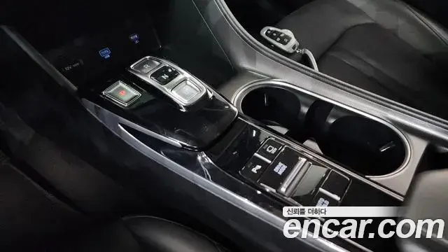 Hyundai Sonata Hybrid 2021 — ფოტო 10/34