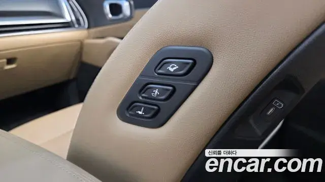 Kia Sorento 2024 — Şəkil 8/37