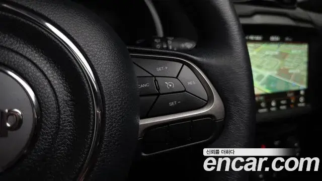 Jeep Renegade 2021 — Photo 11/30