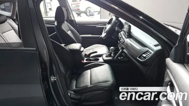 Kia Seltos 2020 — ფოტო 7/20