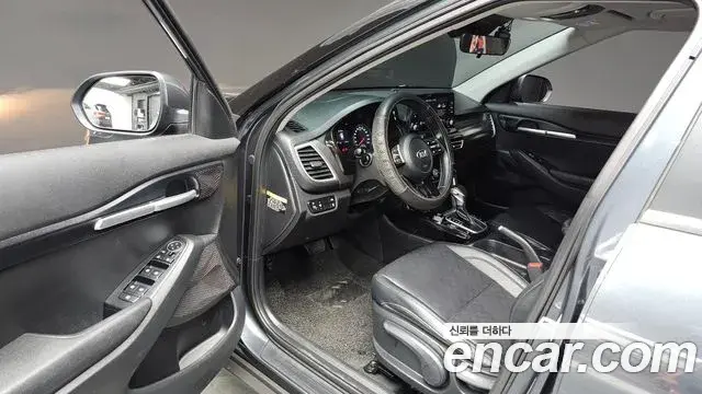 Kia Seltos 2020 — ფოტო 3/20