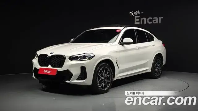 BMW X4 2022 — Şəkil 19/36