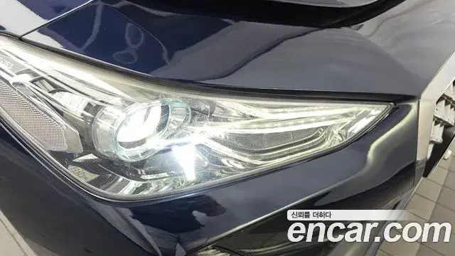 Genesis G70 2018 — Şəkil 9/33