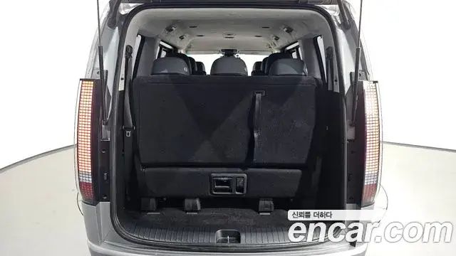 Hyundai Staria 2023 — Фото 16/20