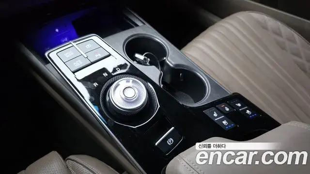 Kia K8 2023 — ფოტო 22/32