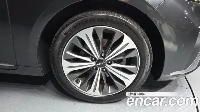 Kia K8 2023 — ფოტო 24/32