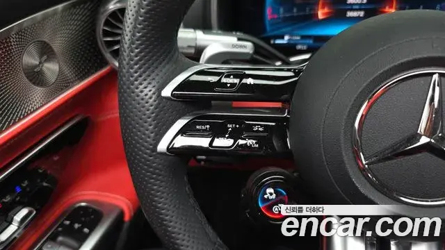 Mercedes-Benz SL-Class 2023 — Şəkil 27/33