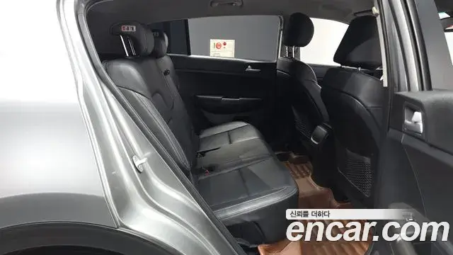 Kia Sportage The Bold 2019 — ფოტო 24/34