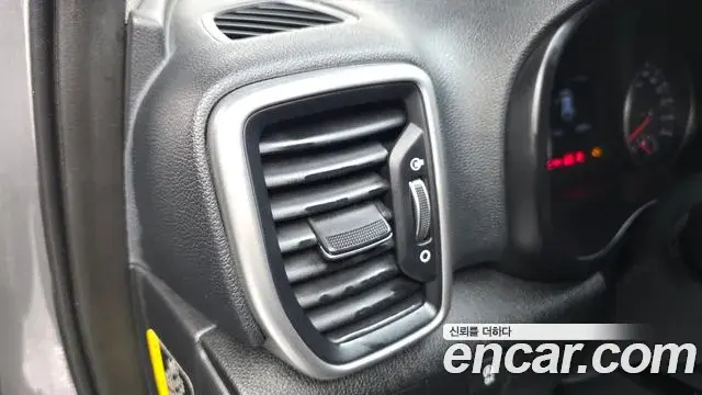 Kia Sportage The Bold 2019 — ფოტო 10/34