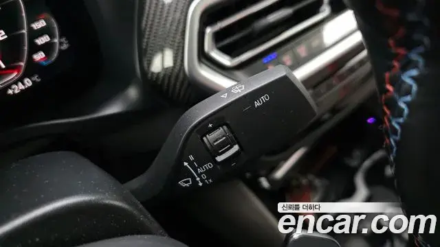BMW X4M 2022 — ფოტო 31/32