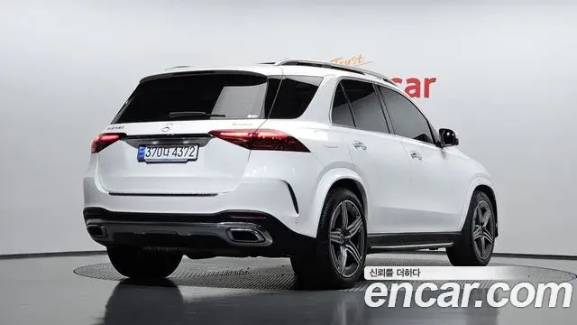 Mercedes-Benz GLE-Class 2023 — ფოტო 14/34