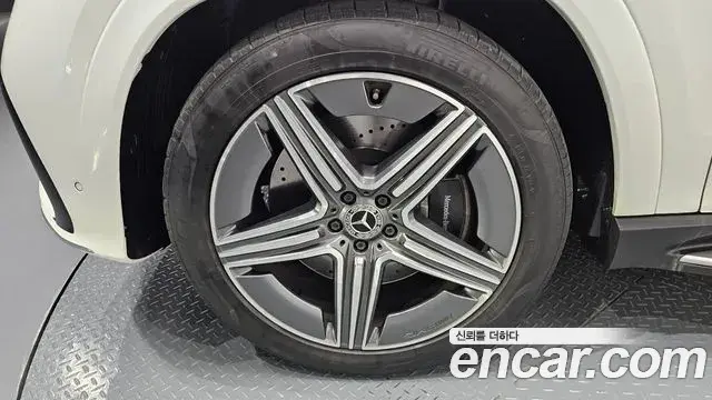 Mercedes-Benz GLE-Class 2023 — ფოტო 2/34