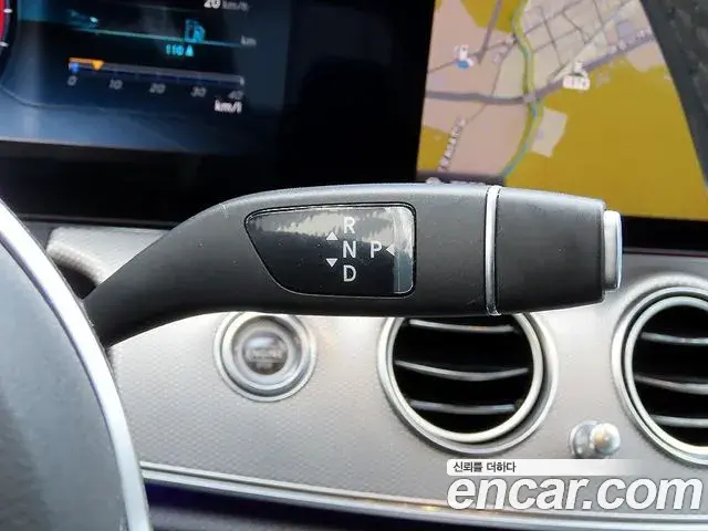 Mercedes-Benz E-Class 2018 — Şəkil 2/20