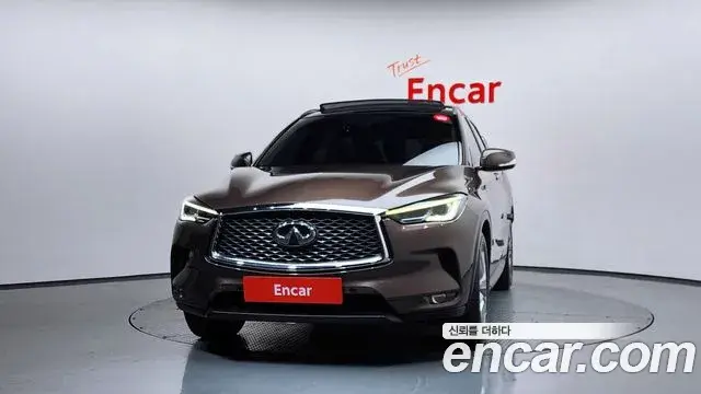 Infiniti QX50 2019 — ფოტო 19/31