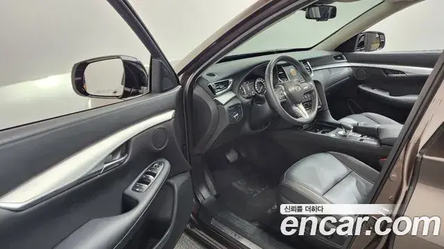 Infiniti QX50 2019 — ფოტო 22/31