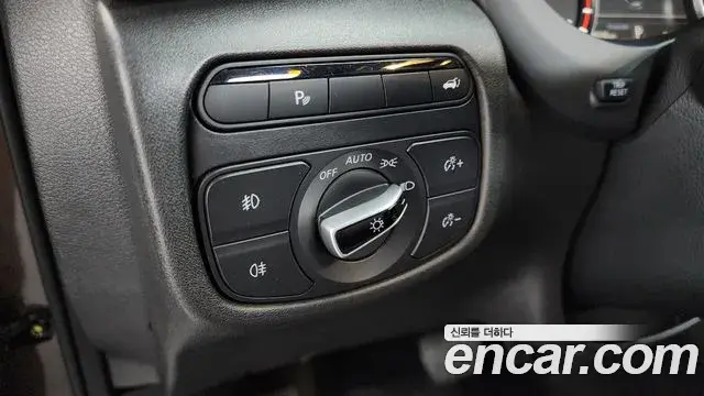Infiniti QX50 2019 — ფოტო 9/31