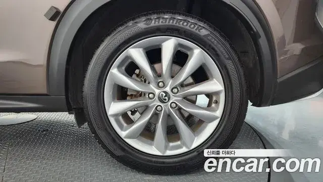 Infiniti QX50 2019 — ფოტო 24/31