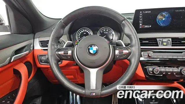 BMW X2 2022 — Фото 10/20