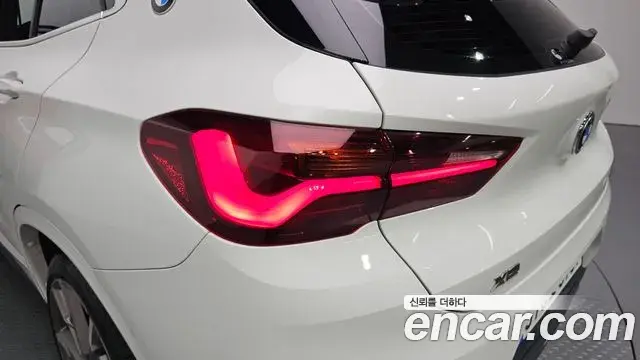 BMW X2 2022 — Şəkil 8/32