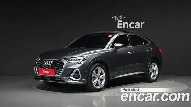 Audi Q3 2023 — Фото 1/20
