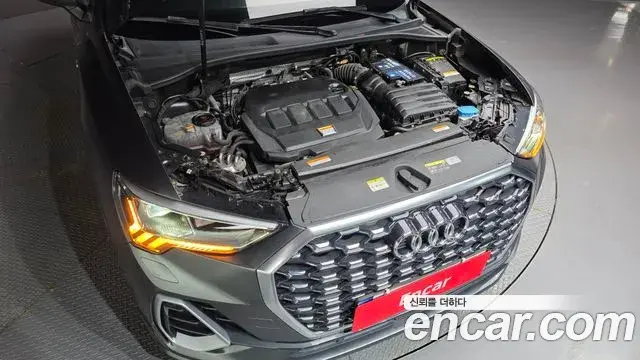 Audi Q3 2023 — Фото 6/20