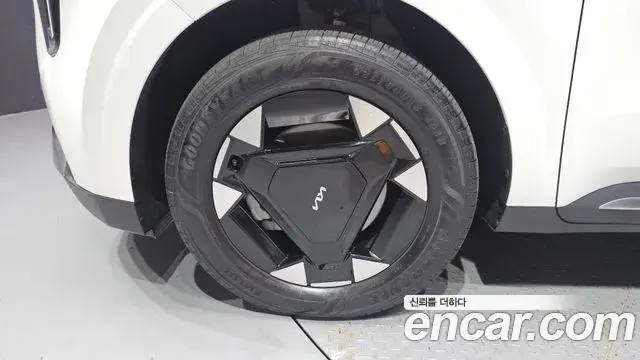 Kia Carnival 2025 — Şəkil 1/33
