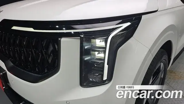 Kia Carnival 2025 — Şəkil 9/33