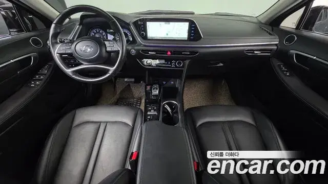 Hyundai Sonata Hybrid 2023 — Şəkil 29/30