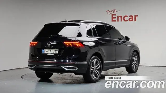 Volkswagen Tiguan 2023 — Şəkil 8/39