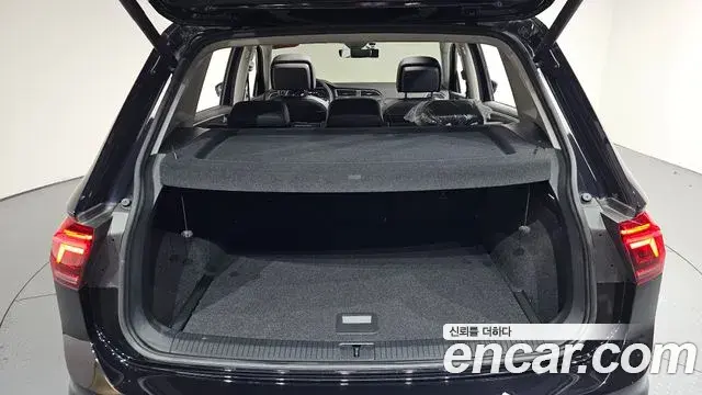 Volkswagen Tiguan 2023 — Şəkil 1/39