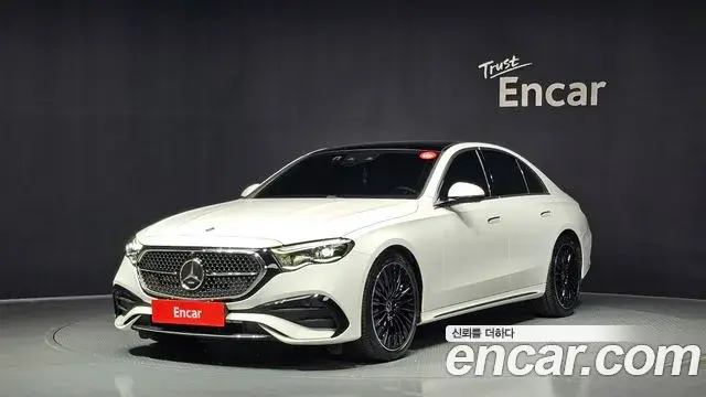 Mercedes-Benz E-Class 2025 — Şəkil 20/20