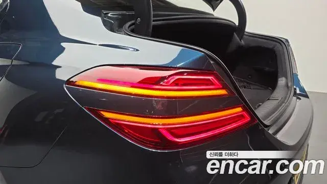 Genesis G70 2021 — Şəkil 23/32