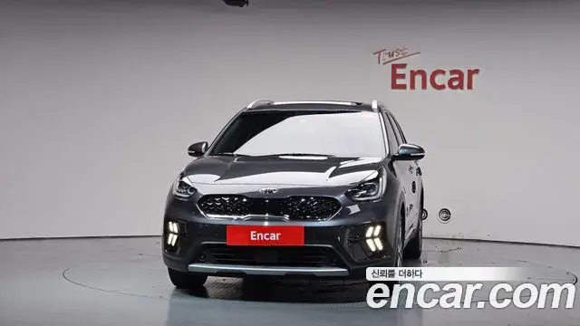 Kia Niro 2019 — Фото 3/20