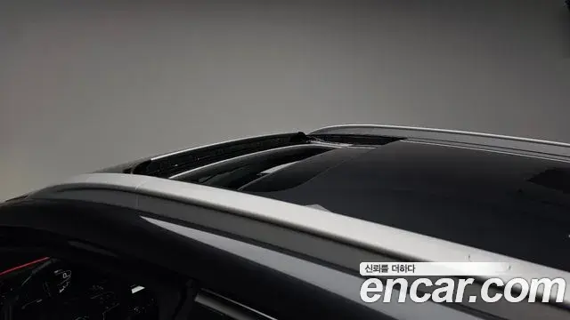 Kia Niro 2019 — Фото 15/20