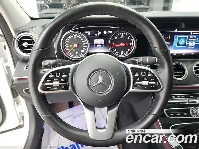 Mercedes-Benz E-Class 2020 — Фото 7/18