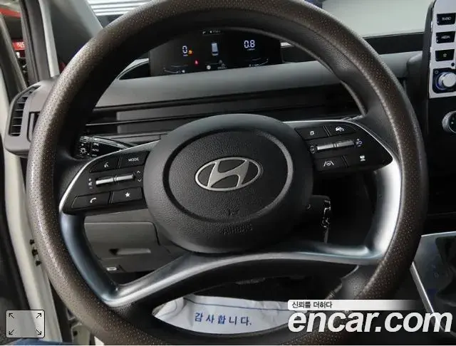Hyundai Staria 2024 — Фото 11/20