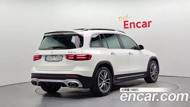 Mercedes-Benz GLB-Class 2024 — ფოტო 20/32