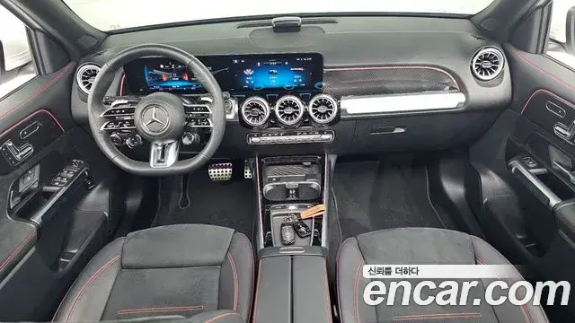 Mercedes-Benz GLB-Class 2024 — ფოტო 6/32