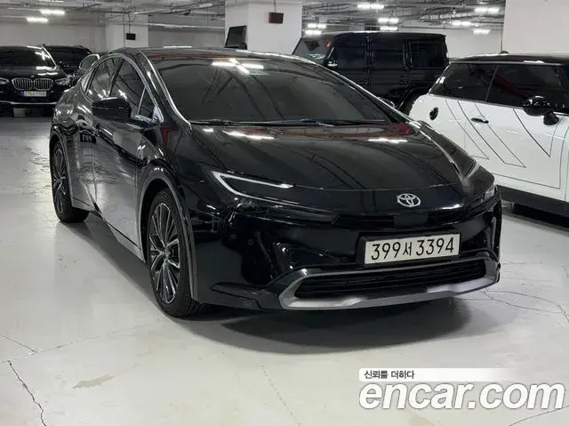 Toyota Prius 2024 — Şəkil 12/20