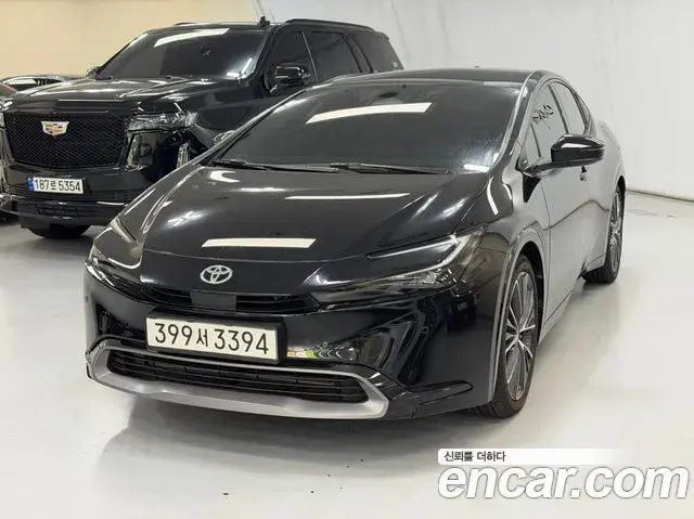 Toyota Prius 2024 — Şəkil 18/20