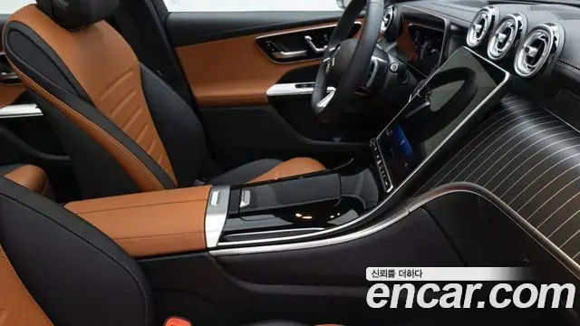 Mercedes-Benz GLC-Class 2025 — ფოტო 18/20