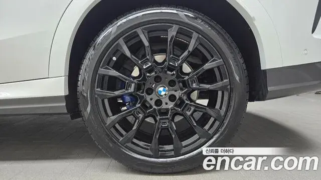 BMW X6 2024 — Şəkil 29/31