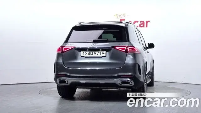Mercedes-Benz GLE-Class 2020 — Şəkil 34/34