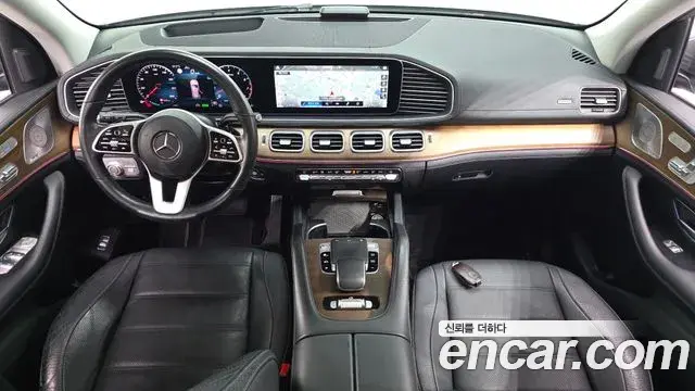 Mercedes-Benz GLE-Class 2020 — Şəkil 20/34