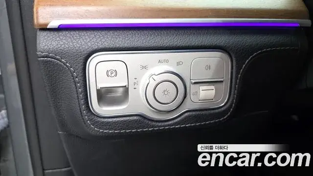 Mercedes-Benz GLE-Class 2020 — Şəkil 2/34