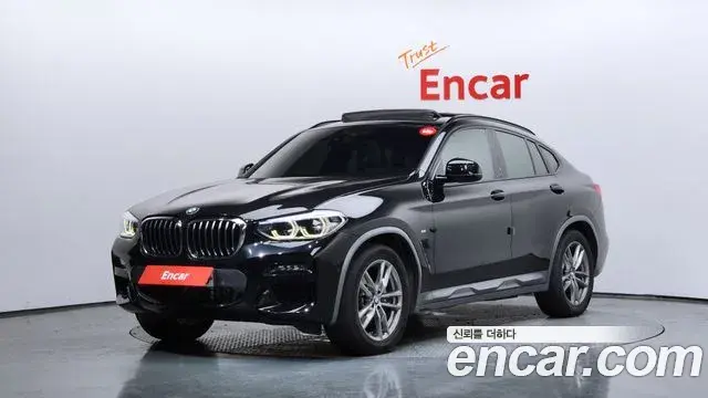 BMW X4 2020 — Photo 15/34