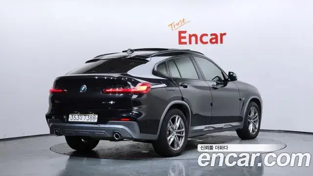 BMW X4 2020 — Photo 7/34